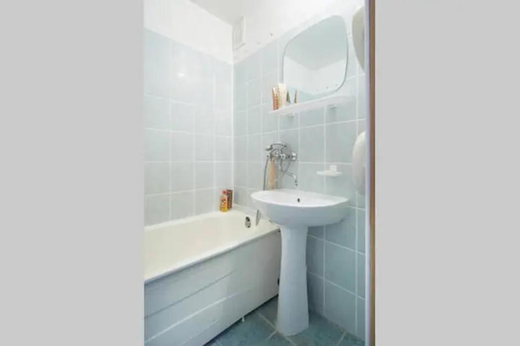Cozy Private Room In A Three Room Apartment Free Parking Feel Like At Home 빌뉴스 외부 사진